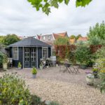 Vrijstaande woning Middelharnis Hobbemastraat 18 achtertuin
