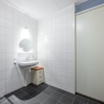 Appartement Dirksland Reginahof 9 badkamer