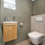 Hoekwoning Oude-Tonge Mariniersweg 39 toilet