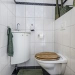 Hoekwoning Middelharnis Herman Heijermanssingel 98 toilet