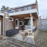 Hoekwoning Middelharnis Steneweg 68 overkapping
