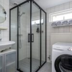 Tussenwoning Dirksland Maannezee 54 badkamer