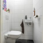 Appartement Oude-Tonge Voorstraat16b toilet
