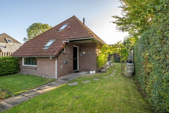 Vrijstaande recreatiewoning Herkingen Herkingsezeedijk 233 voorzijde
