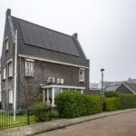 Hoekwoning Dirksland Beukenlaan 17 zijkant