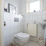 Tussenwoning Sommelsdijk Kreekstraat 25 toilet