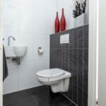 2-onder-1 kapwoning Den Bommel Beneden Oostdijk 66 toilet