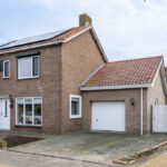 2-onder-1 kapwoning Den Bommel Prins Bernhardstraat 3 voorzijde