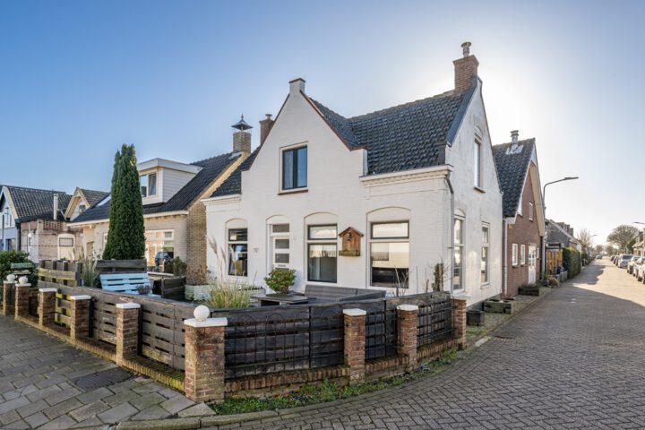 Woning Julianaweg 12