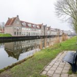 Hoekwoning Middelharnis Singelkade 76 straatbeeld