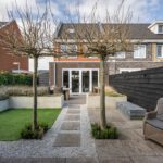 Hoekwoning Middelharnis Molenplein 18 tuin