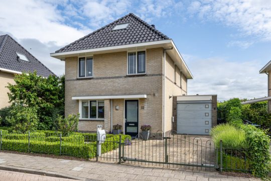 Vrijstaande woning Oude-Tonge Crispijn 32 voorzijde