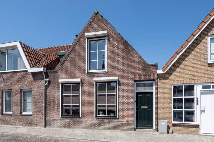 Woning Zuiddijk 10
