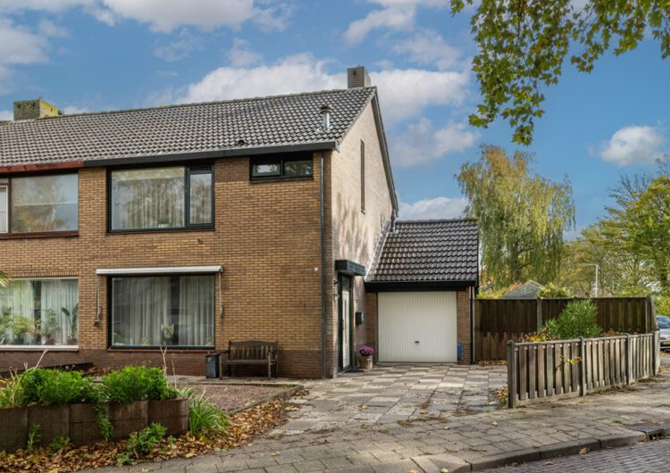 Woning Coosenhoekstraat 28