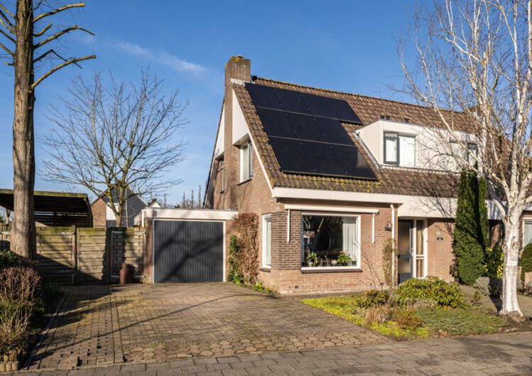 Woning Dorpsweg 93