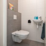 Tussenwoning Oude-Tonge Grondzeilerstraat 32 toilet