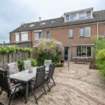 Tussenwoning Oude-Tonge Melkweg 55 tuin