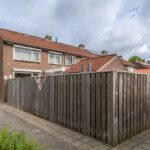 Hoekwoning Oude-Tonge Julianastraat 22 achteraanzicht